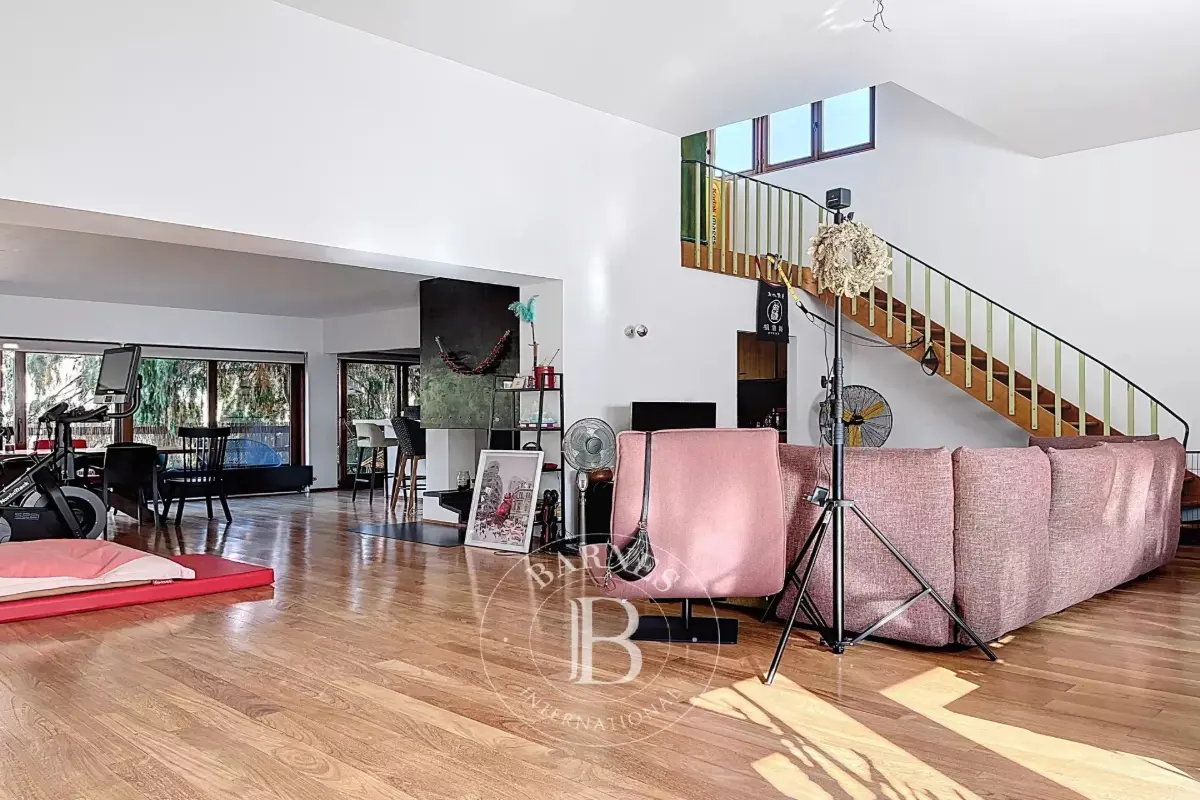 Duplex à louer à Auderghem 1160 2500.00€ 3 chambres 219.00m² - annonce 575429