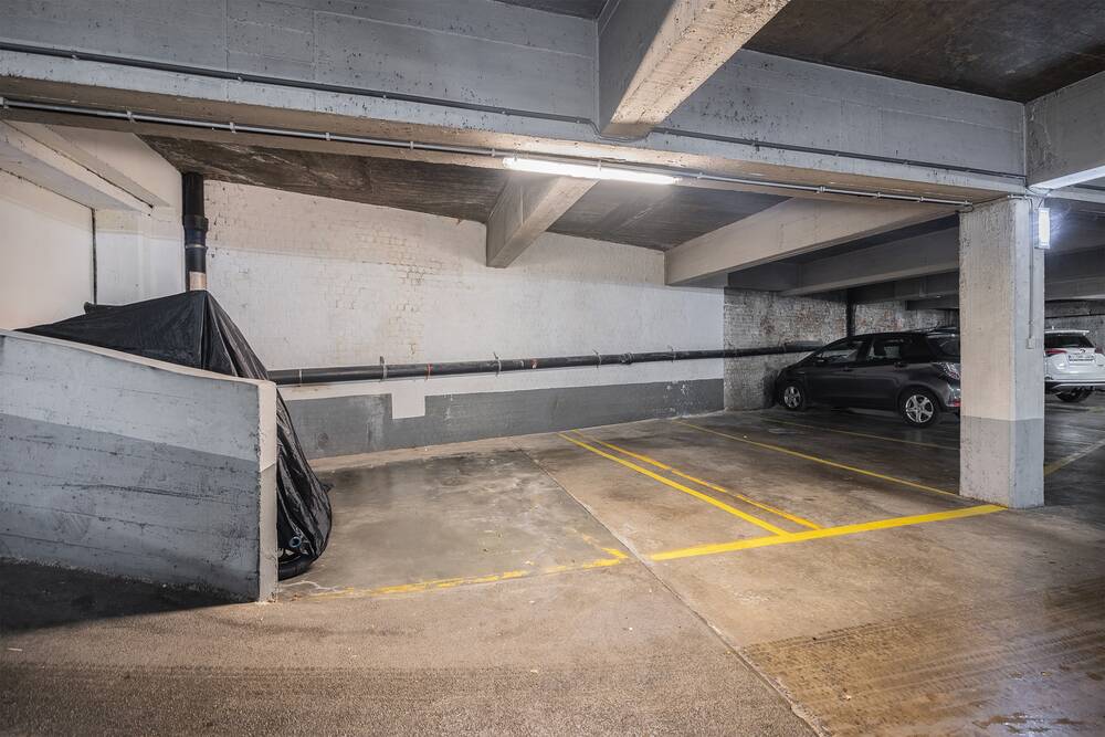 Parking te  koop in Elsene 1050 36000.00€  slaapkamers m² - Zoekertje 575597