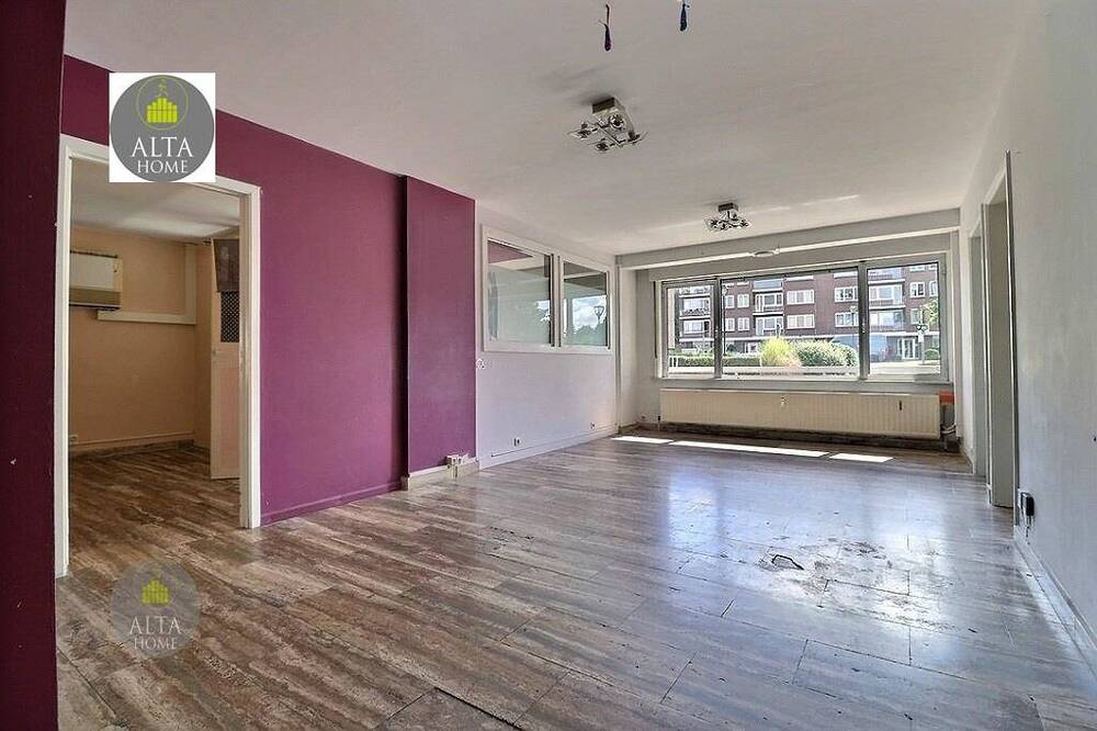 Handelszaak te  in Evere 1140 470000.00€  slaapkamers 210.00m² - Zoekertje 576558