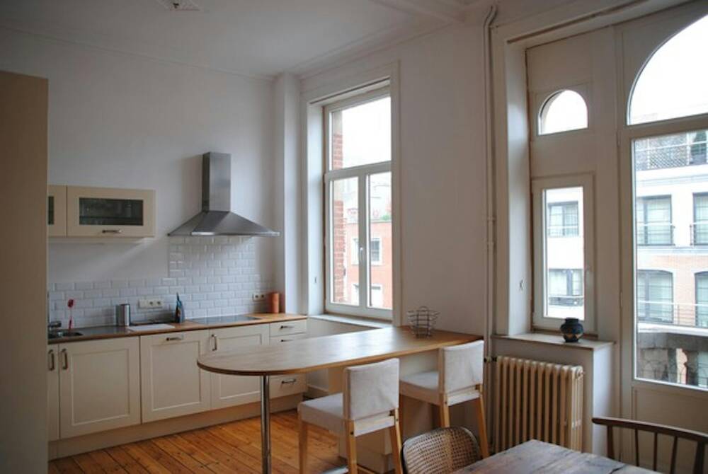 Maison à louer à Woluwe-Saint-Pierre 1150 1200.00€ chambres m² - annonce 577570