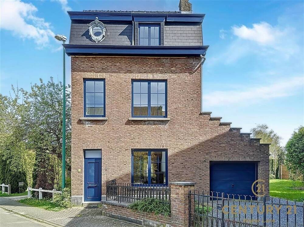 Villa te koop in Sint-Genesius-Rode 1640 699000.00€ 4 slaapkamers 195.00m² - Zoekertje 576876