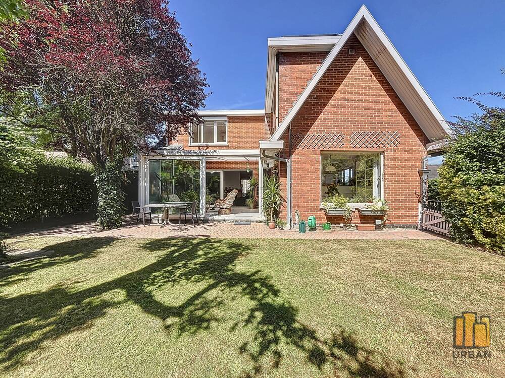 Villa te koop in Waver 1300 549000.00€ 4 slaapkamers 200.00m² - Zoekertje 577929
