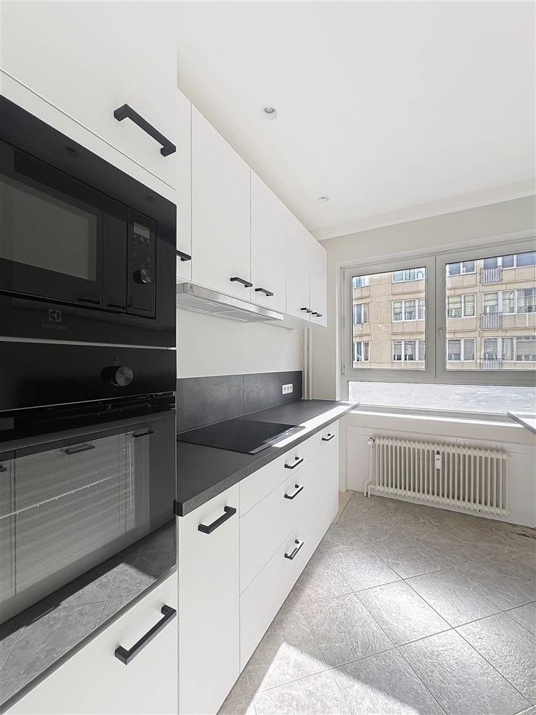 Appartement te  in Schaarbeek 1030 1250.00€ 2 slaapkamers 85.00m² - Zoekertje 577774