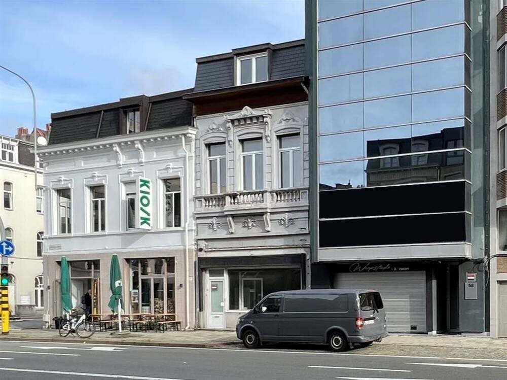 Appartementsgebouw te  koop in Antwerpen 2018 550000.00€ 9 slaapkamers 545.00m² - Zoekertje 577937