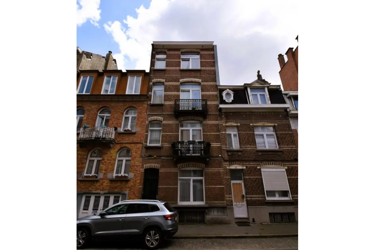 Maison à vendre à Molenbeek-Saint-Jean 1080 595000.00€ 5 chambres 300.00m² - annonce 577706