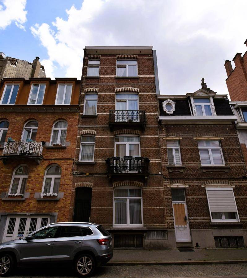 Maison à  à Molenbeek-Saint-Jean 1080 595000.00€ 5 chambres 300.00m² - annonce 577706