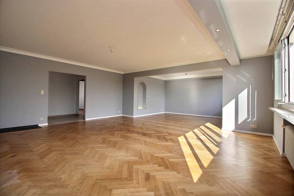 Appartement à vendre à Molenbeek-Saint-Jean 1080 299000.00€ 2 chambres 115.00m² - annonce 579007