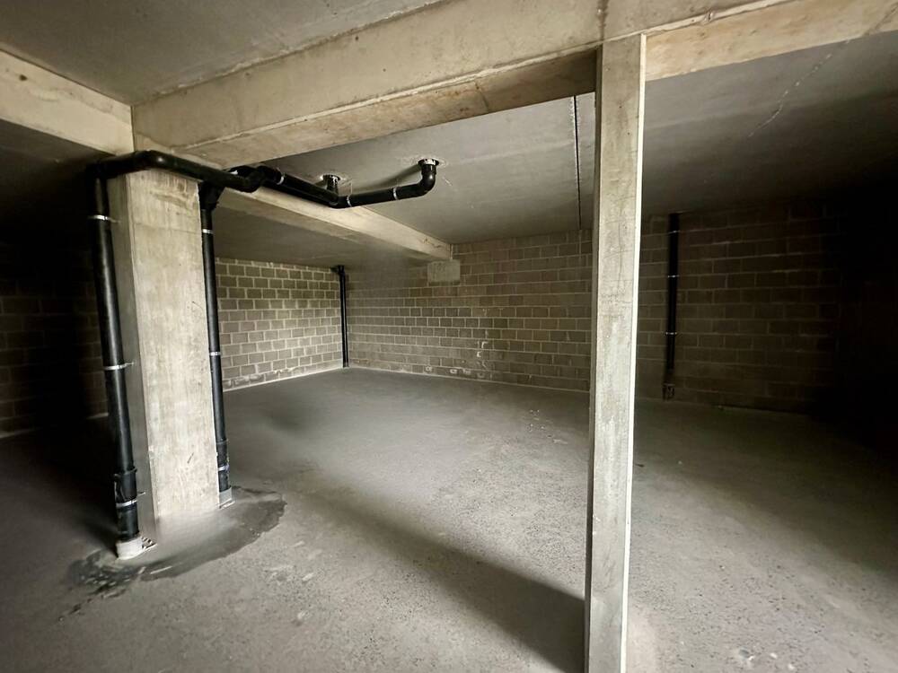 Parking & garage te  koop in Asse 1730 27000.00€  slaapkamers m² - Zoekertje 578693