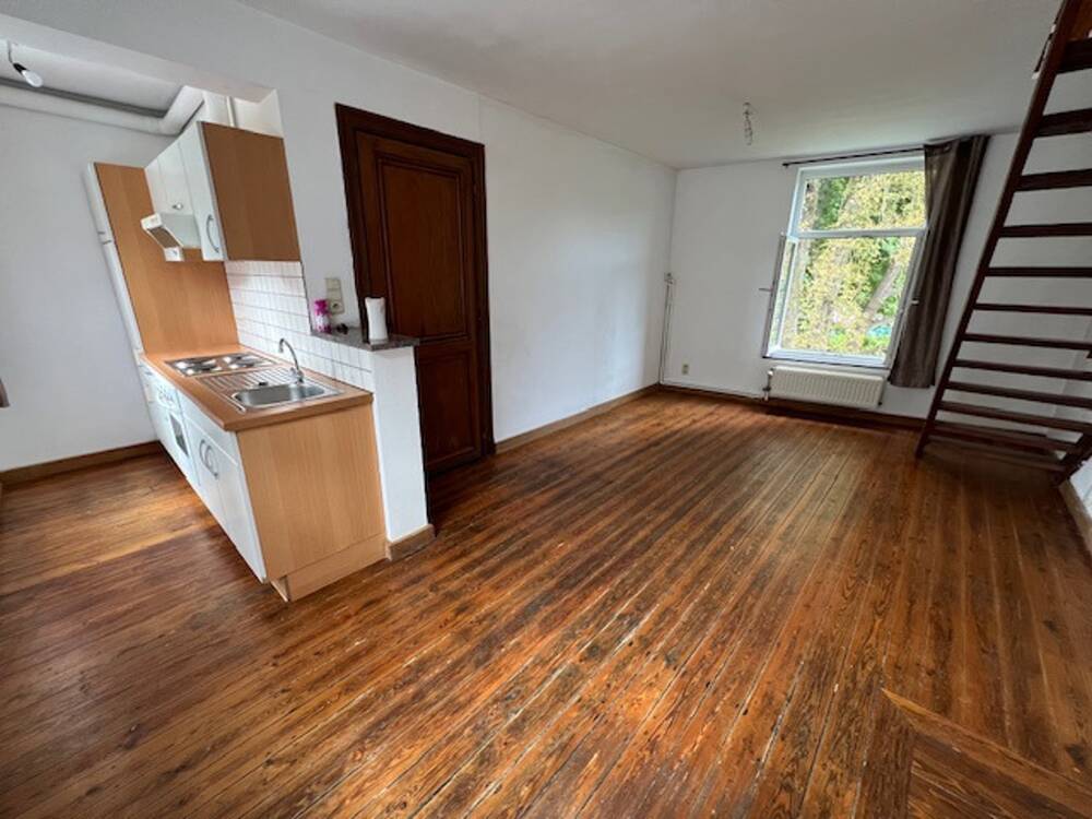 Duplex te  huur in Saint-Servais 5002 620.00€ 1 slaapkamers 50.00m² - Zoekertje 578937