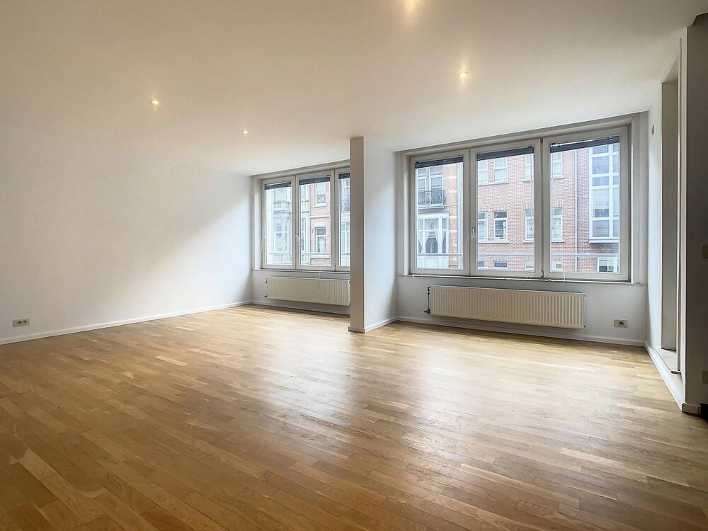Appartement à  à Saint-Gilles 1060 1500.00€ 2 chambres 121.00m² - annonce 578820