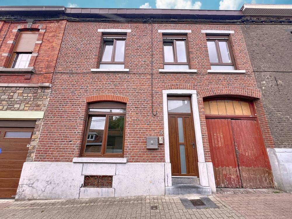 Huis te  huur in Gilly 6060 950.00€ 3 slaapkamers 120.00m² - Zoekertje 578601