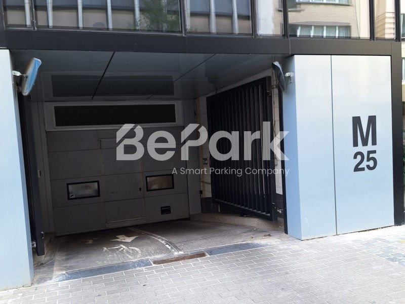 Parking à louer à Bruxelles 1000 182.00€  chambres m² - annonce 579116