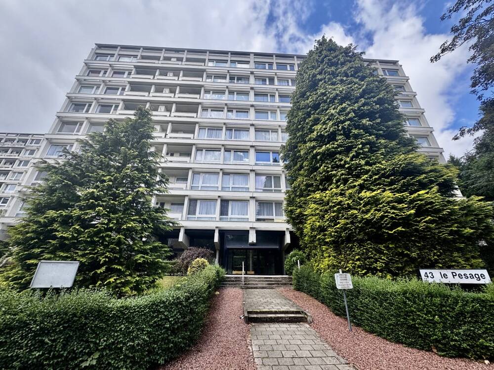 Appartement te  huur in Elsene 1050 2400.00€ 4 slaapkamers 137.00m² - Zoekertje 579034