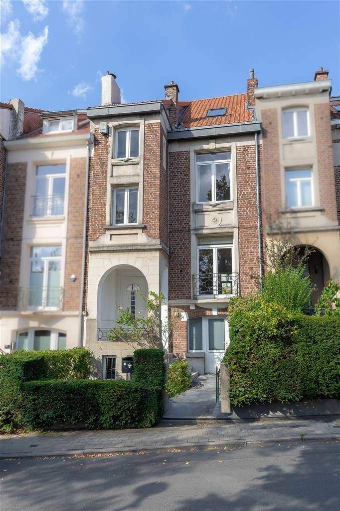Maison à à Uccle 1180 840000.00€ 4 chambres 210.00m² - annonce 578365
