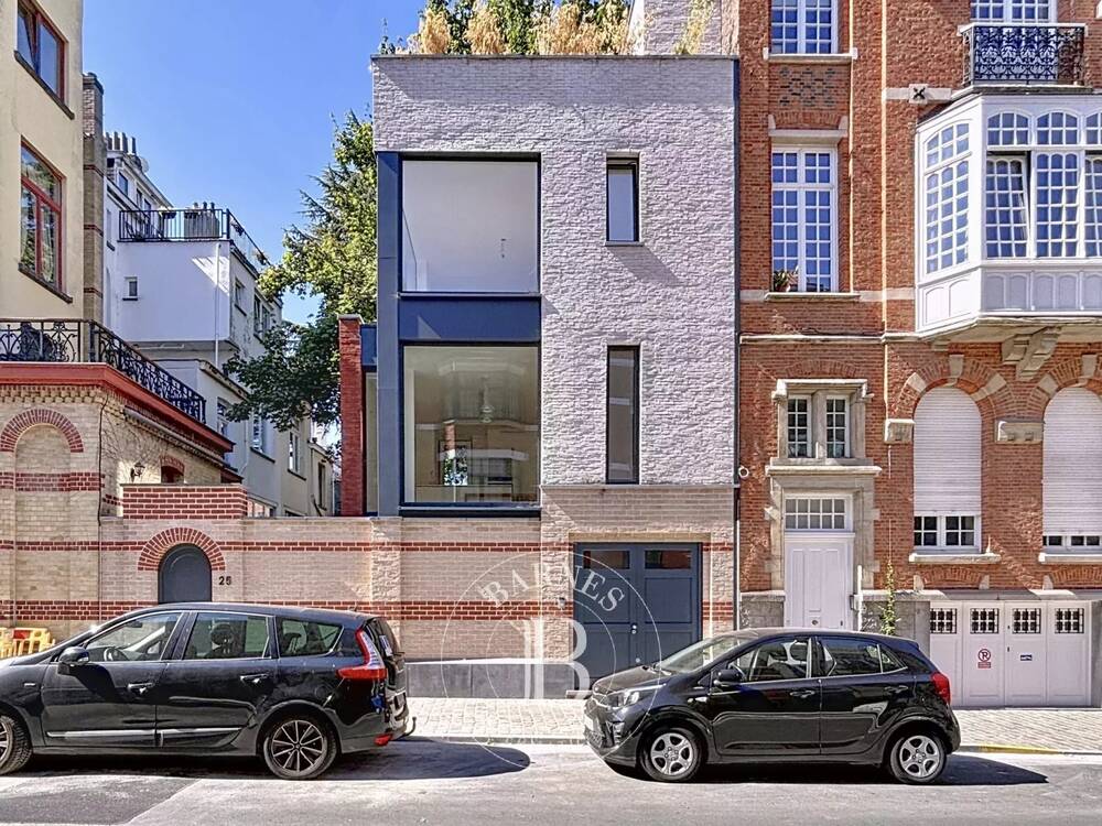 Huis te  koop in Brussel 1000 950000.00€ 2 slaapkamers 170.00m² - Zoekertje 578156