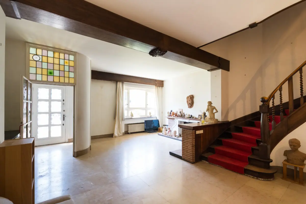 Huis te  koop in Vorst 1190 1345000.00€ 6 slaapkamers 511.00m² - Zoekertje 578498