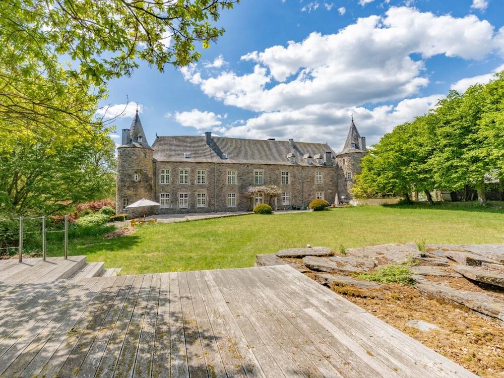 Kasteel te  koop in Tavigny 6662 1950000.00€ 10 slaapkamers 1295.00m² - Zoekertje 579063