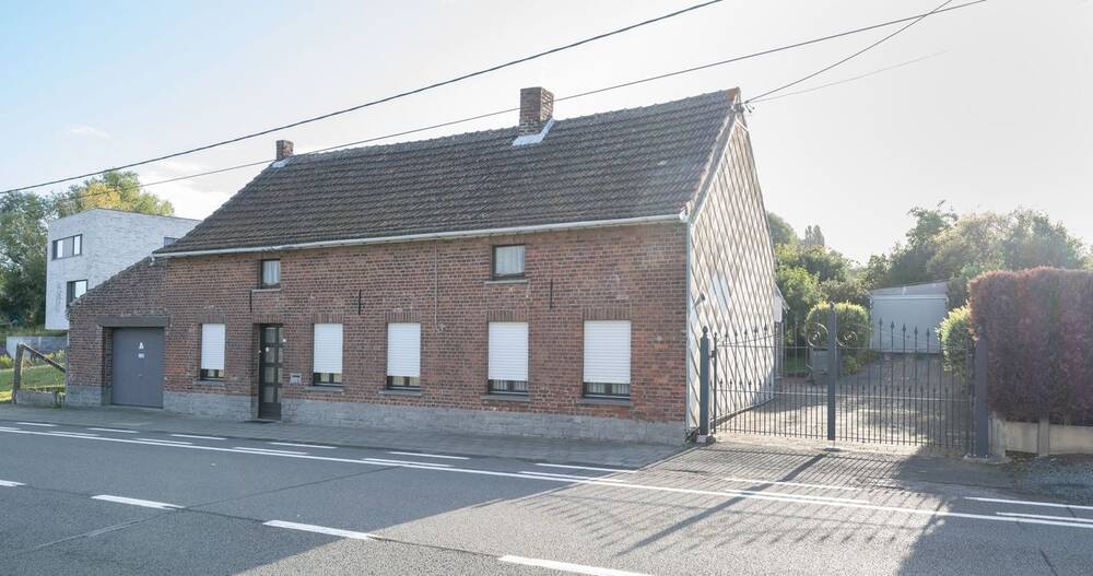 Villa à vendre à Herfelingen 1540 315000.00€ 4 chambres 232.00m² - annonce 579787