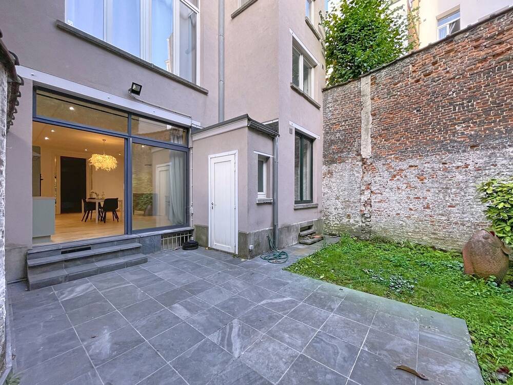 Rez-de-chaussée à louer à Bruxelles 1000 1750.00€ 1 chambres 103.00m² - annonce 579553