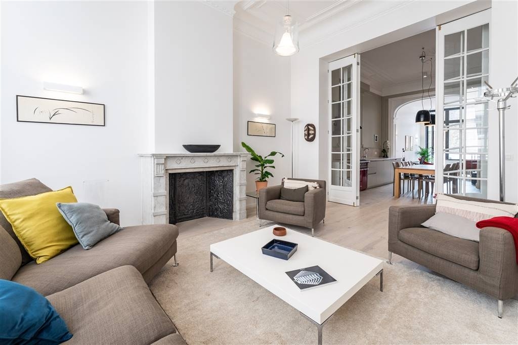 Appartement te  huur in Elsene 1050 3450.00€ 3 slaapkamers 175.00m² - Zoekertje 579826