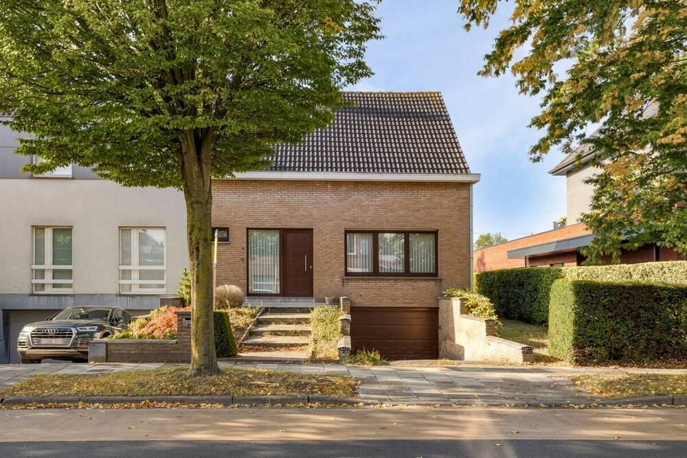Maison à vendre à Sint-Andries 8200 449000.00€ 3 chambres 151.00m² - annonce 579282