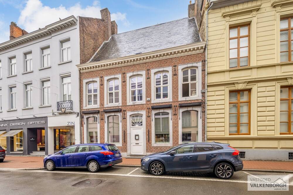 Handelszaak te  koop in Hasselt 3500 0.00€  slaapkamers 407.00m² - Zoekertje 579305