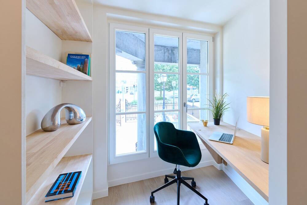 Commerce à  à Woluwe-Saint-Lambert 1200 450.00€  chambres 20.00m² - annonce 580567