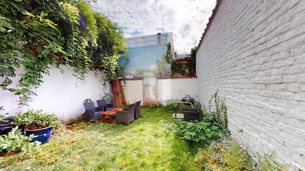 Maison à vendre à Woluwe-Saint-Lambert 1200 695000.00€ 6 chambres 261.00m² - annonce 579981