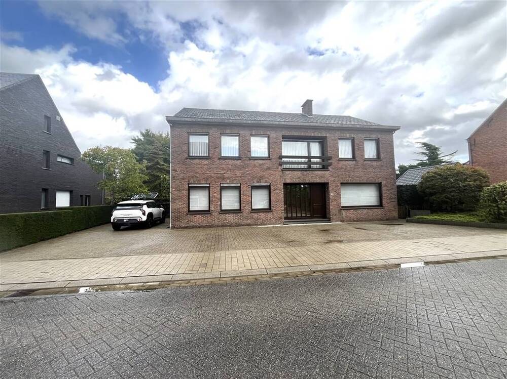 Maison à louer à Olen 2250 1190.00€ 4 chambres 346.00m² - annonce 580009