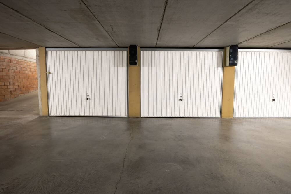 Parking & garage te  koop in Blankenberge 8370 59500.00€  slaapkamers m² - Zoekertje 580490