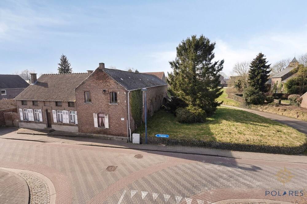 Ferme à vendre à Tirlemont 3300 880000.00€ chambres m² - annonce 582588