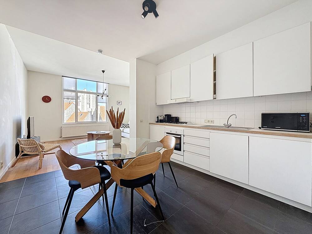 Appartement te  in Elsene 1050 1450.00€ 1 slaapkamers 68.00m² - Zoekertje 582733