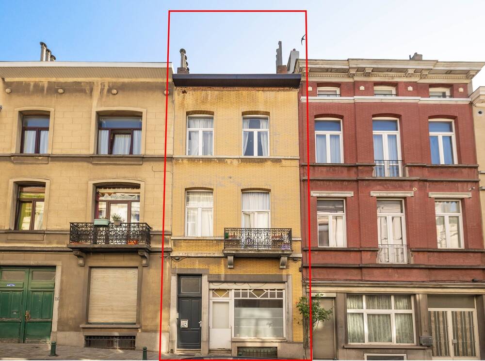 Huis te  koop in Elsene 1050 550000.00€ 6 slaapkamers 280.00m² - Zoekertje 581170