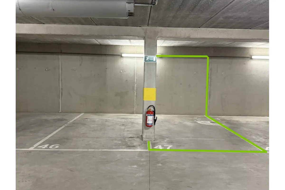 Parking & garage te  koop in Oudergem 1160 22000.00€  slaapkamers m² - Zoekertje 580756