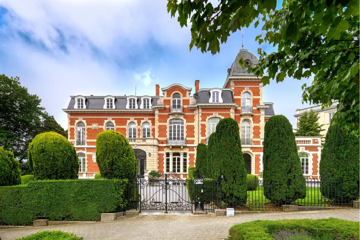 Maison de maître à louer à Woluwe-Saint-Pierre 1150 12500.00€ 6 chambres 900.00m² - annonce 581038