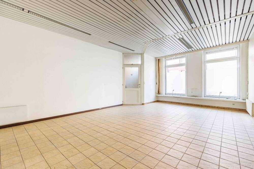 Immeuble de rapport - Immeuble à appartement à vendre à Bruges 8000 375000.00€  chambres m² - annonce 581727