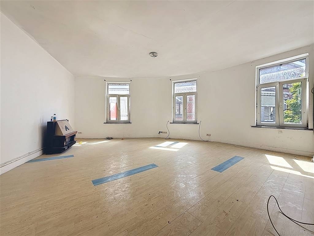 Immeuble de rapport - Immeuble à appartement à vendre à Rebecq 1430 170000.00€ 2 chambres 210.00m² - annonce 581262