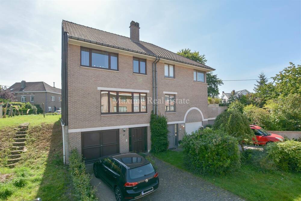 Huis te in Wezembeek-Oppem 1970 1800.00€ 3 slaapkamers 160.00m² - Zoekertje 580880