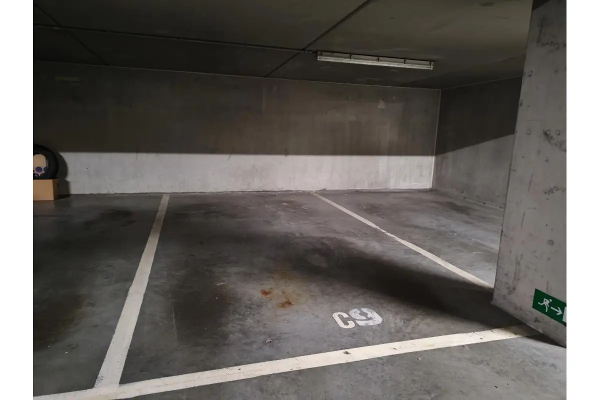 Parking à vendre à Jette 1090 17500.00€  chambres m² - annonce 581345