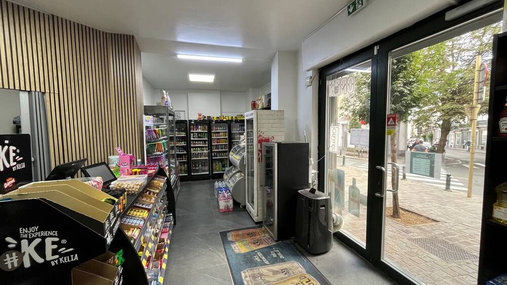 Commerce à vendre à Ixelles 1050 150000.00€ chambres 57.00m² - annonce 583785