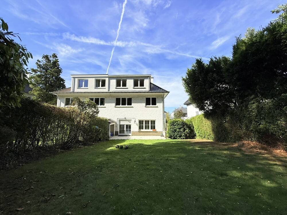 Villa à louer à Woluwe-Saint-Pierre 1150 3500.00€ 5 chambres 220.00m² - annonce 583391