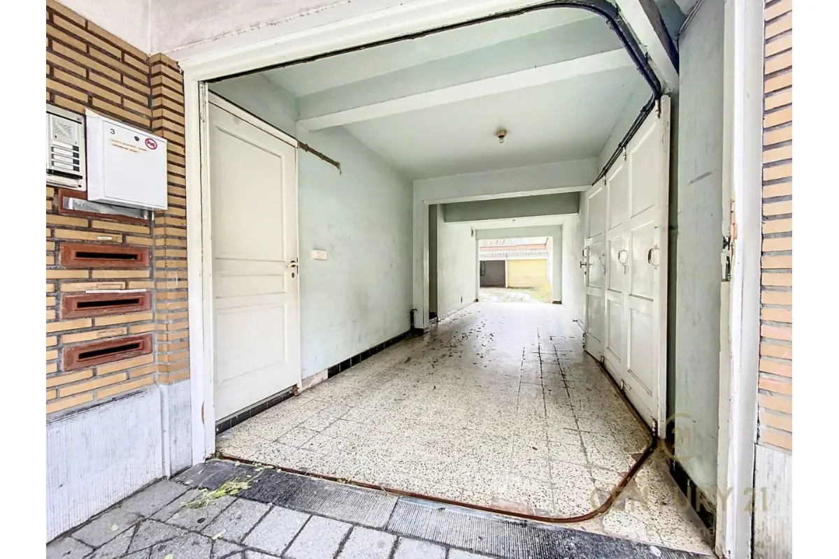 Parking te  koop in Evere 1140 32000.00€  slaapkamers m² - Zoekertje 583640