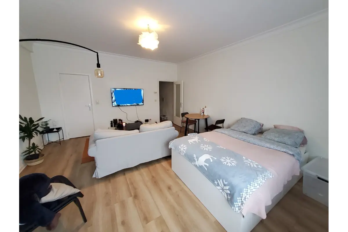 Studio te  koop in Ukkel 1180 200000.00€  slaapkamers 39.00m² - Zoekertje 583965