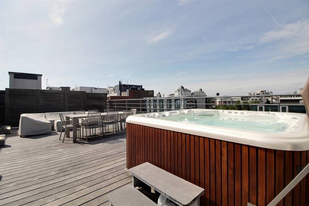 Penthouse à louer à Bruxelles 1000 2350.00€ 2 chambres 190.00m² - annonce 584130