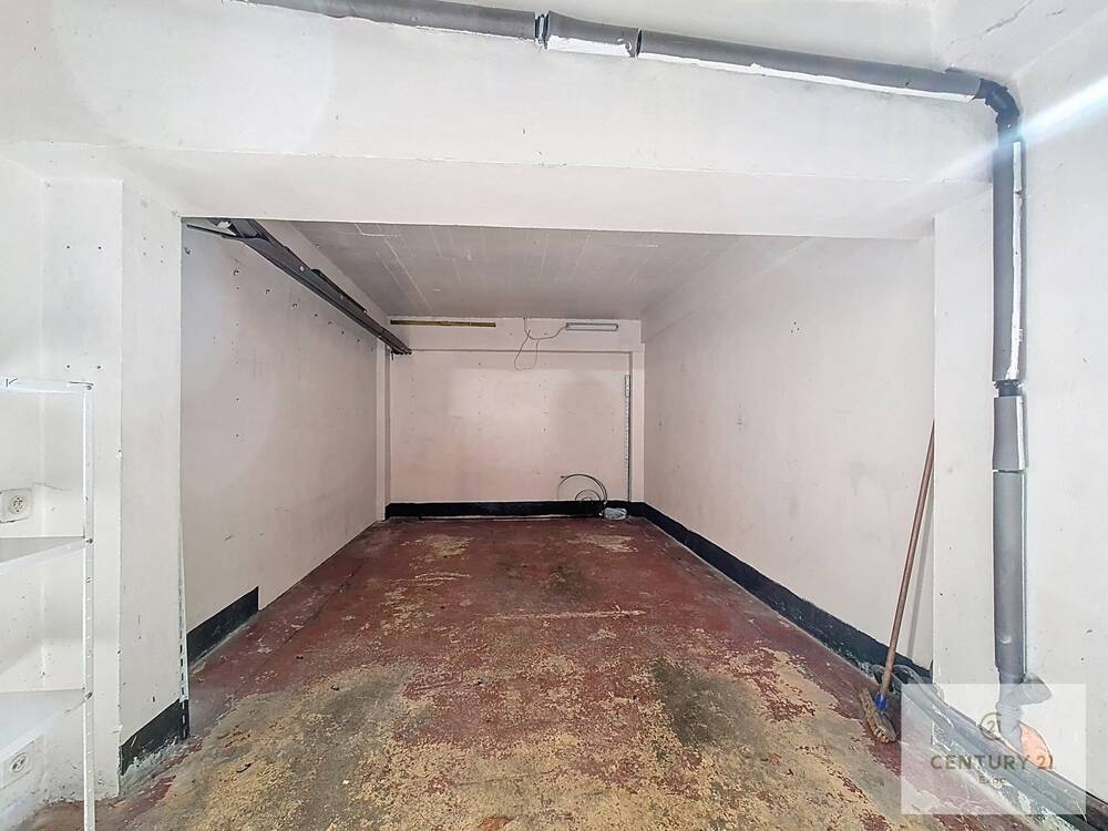 Parking & garage te koop in Laken 1020 35000.00€ slaapkamers m² - Zoekertje 586468
