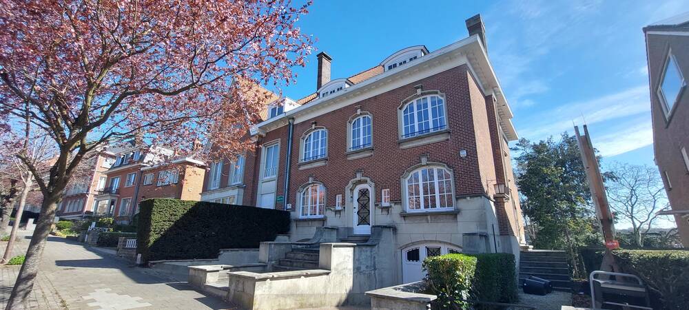 Maison à louer à Woluwe-Saint-Pierre 1150 3900.00€ 6 chambres 380.00m² - annonce 586869