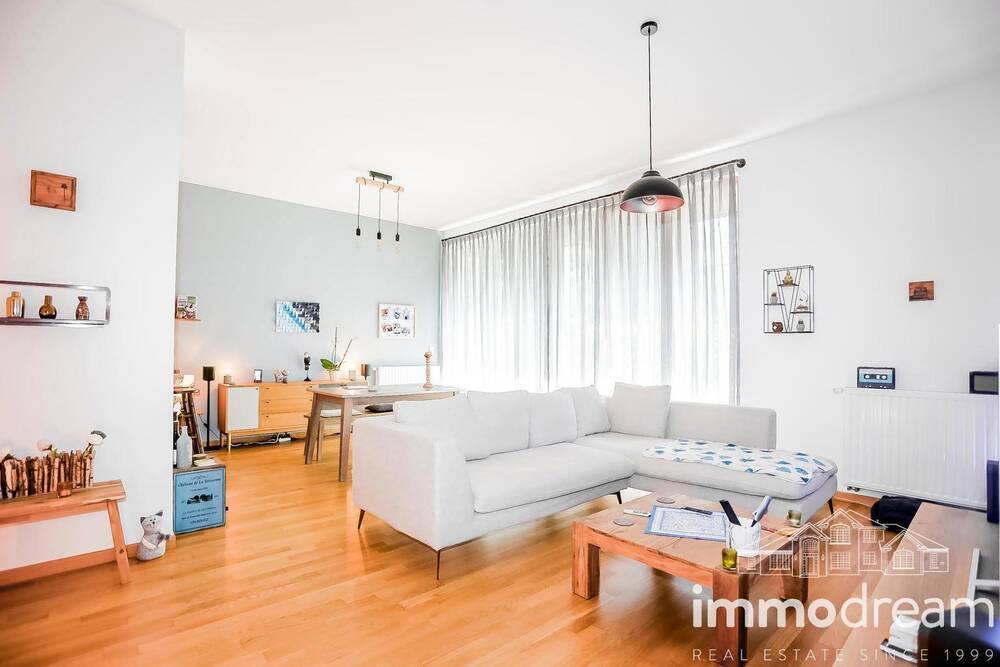 Rez-de-chaussée à louer à Uccle 1180 1400.00€ 2 chambres 96.00m² - annonce 587098