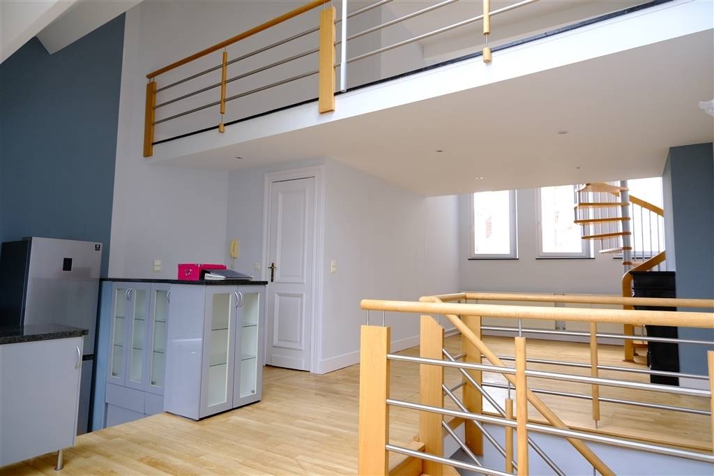 Duplex à louer à Bruxelles 1000 1600.00€ 2 chambres 109.00m² - annonce 587463