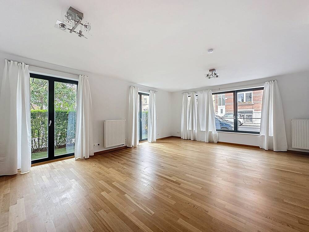 Rez-de-chaussée à louer à Forest 1190 1450.00€ 2 chambres 107.00m² - annonce 587092