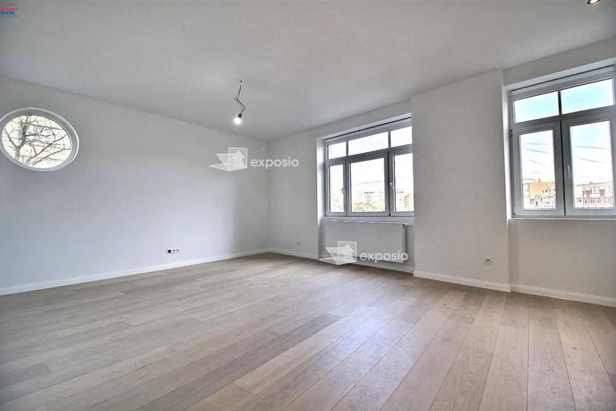 Appartement à  à Schaerbeek 1030 295000.00€ 2 chambres 75.00m² - annonce 588017